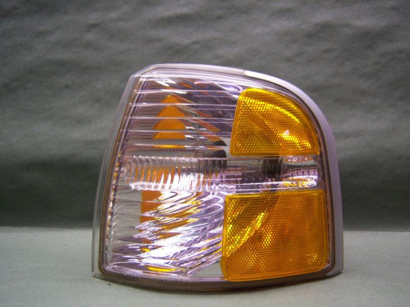 2002 2003 2004 2005 ford explorer marker light left / drivers side oem 