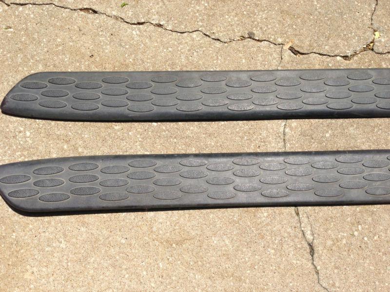 Find GMC Yukon Denali Running Board Step Pads Suburban 2 on Diagram in