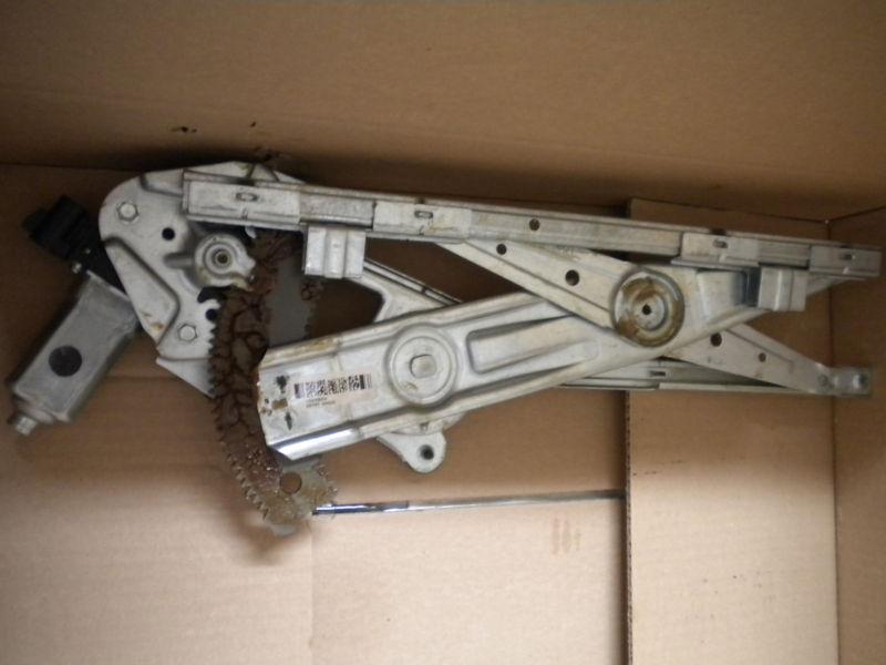 Find 20032007 Saturn Ion Window regulator/motor right front New OEM NO