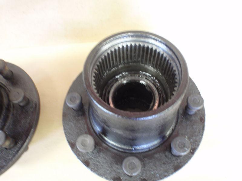 Find 2 SRW HUBS FORD F350 DANA 60 FRONT SINGLE WHEEL HUB DUALLY