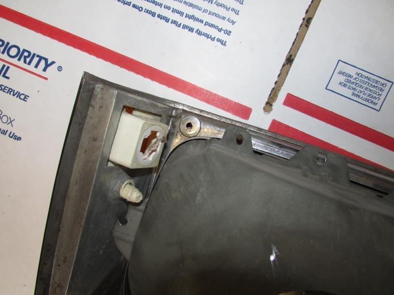 82-87 88 89 90 91 92 93 S10 PICKUP PASSENGER RIGHT RH R. HEADLIGHT W/CHROME TRIM, US $45.00, image 9