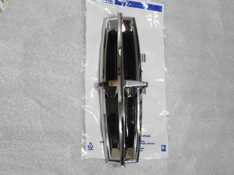 2009 2010 2011 2012 lincoln mks grille emblem new oem part 8a5z 8213 aa