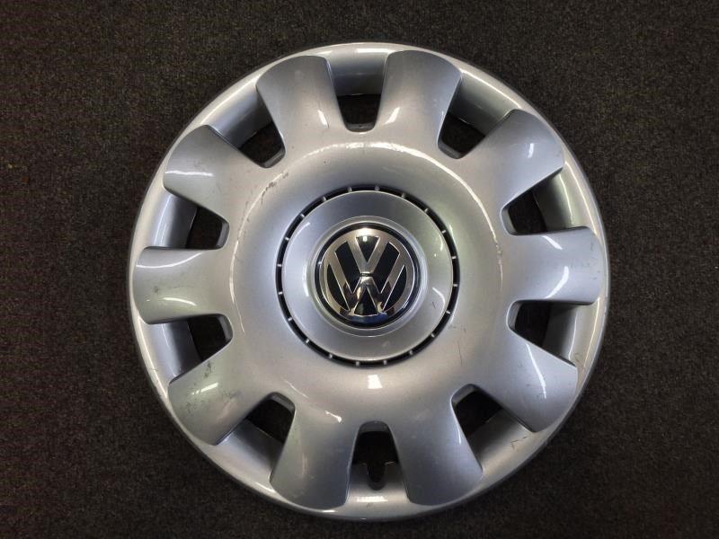 Sell 03 04 05 06 07 08 09 10 11 VW JETTA WHEEL COVER 10SPOKE TYPE in