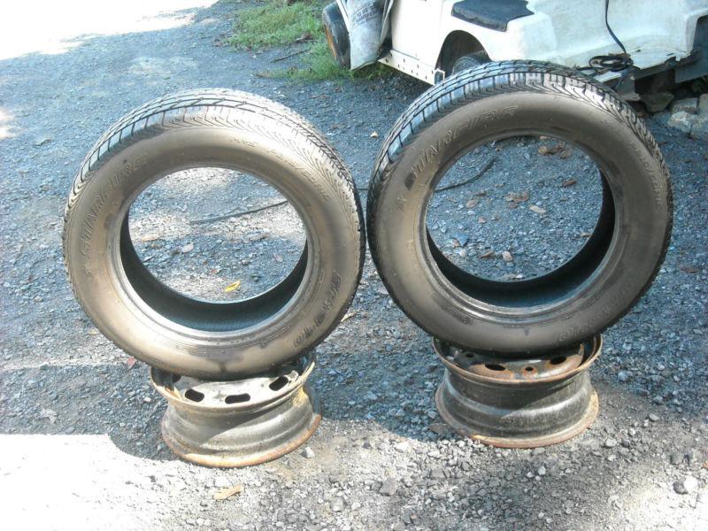 Sell P215/60R16 Starfire Sf340 All Season Tires 94T 7/32 " Tread in