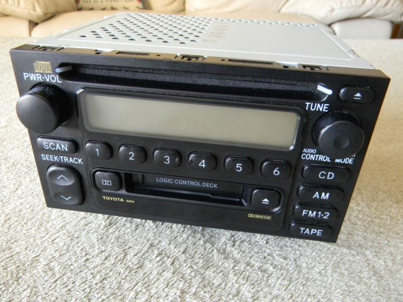 Toyota camry sequoia sienna tundra radio stereo tape cassette cd player 16814