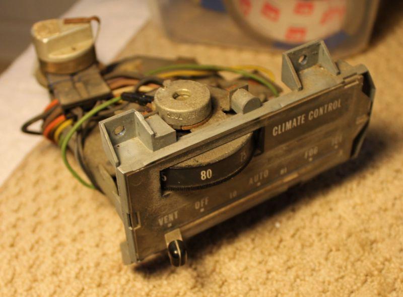 1969 1970 cadillac deville fleetwood 75 eldorado hearse climate control head