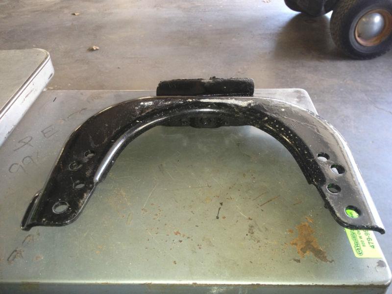 VENTAGE MOTOR MOUNT ? DONT NO WHAT IT FITS, US $10.00, image 4