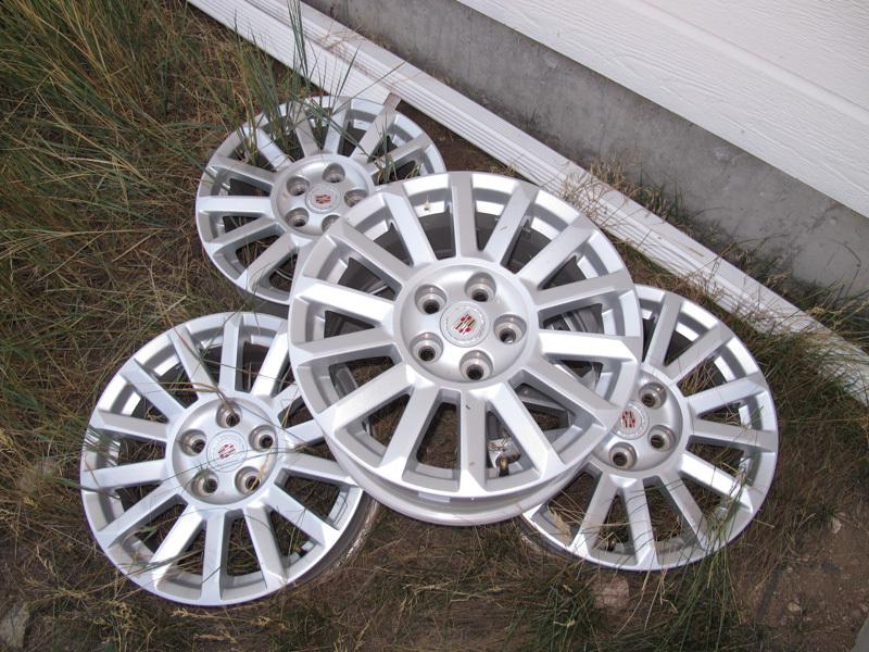 Cadillac wheels 17" cts