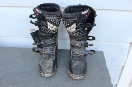 Fly racing maverick motocross dirt bike boots black size y youth kids 2