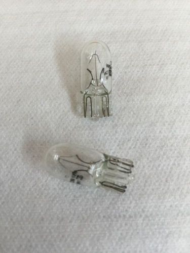 Honda tail light bulb 2 pack 250 350 400 450 500 foreman, ex, atv's