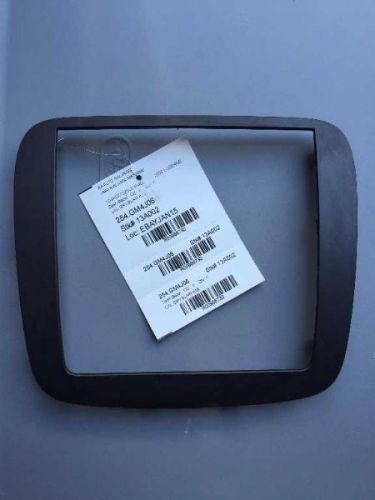 Lucerne   2006 dash bezel 986730