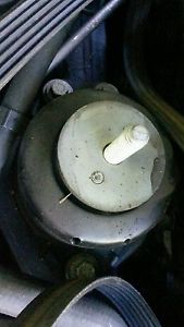 Saab 9-5 1999-2008  engine motor mount top passenger's side 2.3 4 cylinder