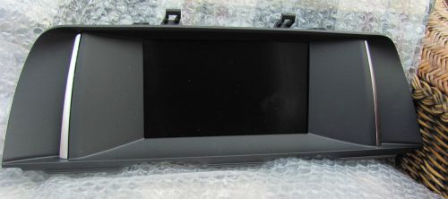 Bmw f10 f10n f11 f11n display screen. 5 series. delivery miles only silver trim
