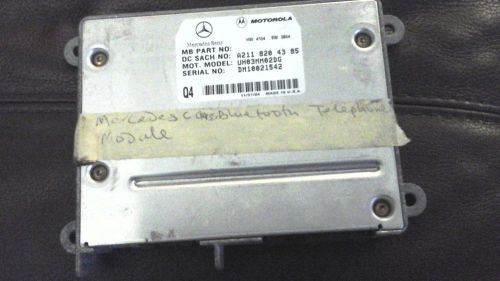 Mercedes benz  bluetooth phone control unit a211 820 43 85 motorola