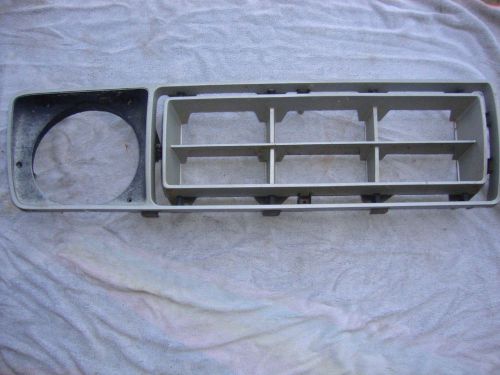 Used 1976 ford pickup, grille insert