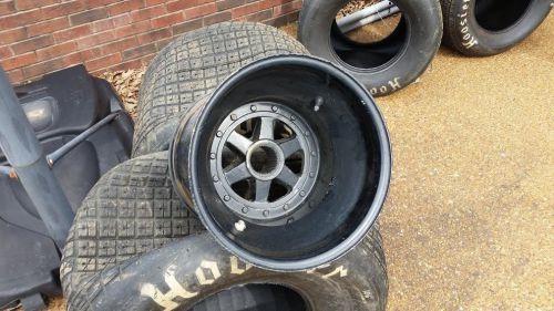 Sprint car wheel lr