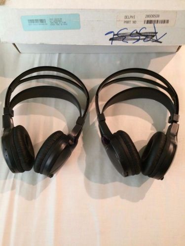 This is a set of new headphones for a 2005-2007 freesyle part# 5f9z-18c604-aa