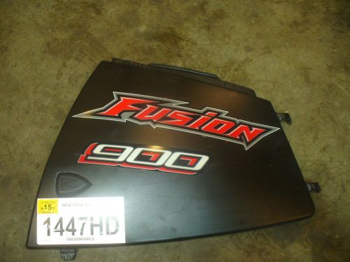 Polaris fusion 2005 900 plastic right side panel   r