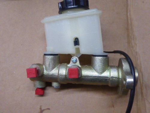 Brand new 131.45508 pronto master cylinder will fit various vehicles *in chart*
