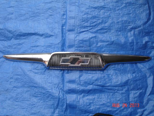 Original 1958 59 chevy pickup truck hood emblem stepside fleetside 235 - 6 cyl  