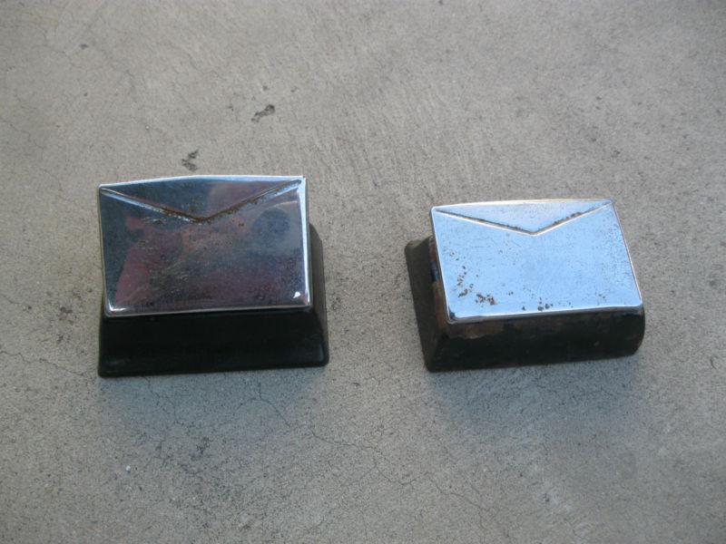 1957 chevy nomad rear ashtrays