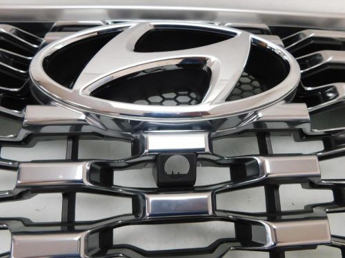 Hyundai palisade center grille limited 86350-s8170 oem 20 21 22 2020 2021 2022