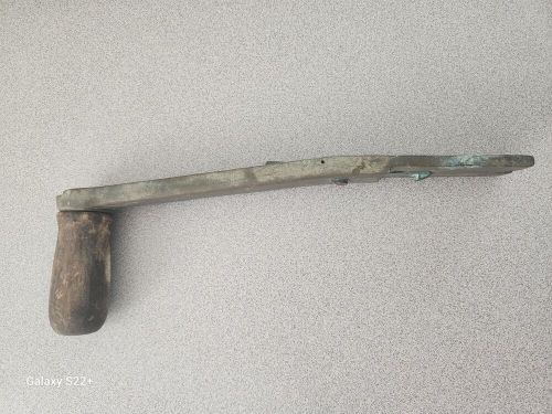 Vintage bronze winch handle 11" long. wood handle b3c