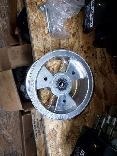 6" azusa tri-star wheel 4" wide with bolts and 5/8" precision  bearings new