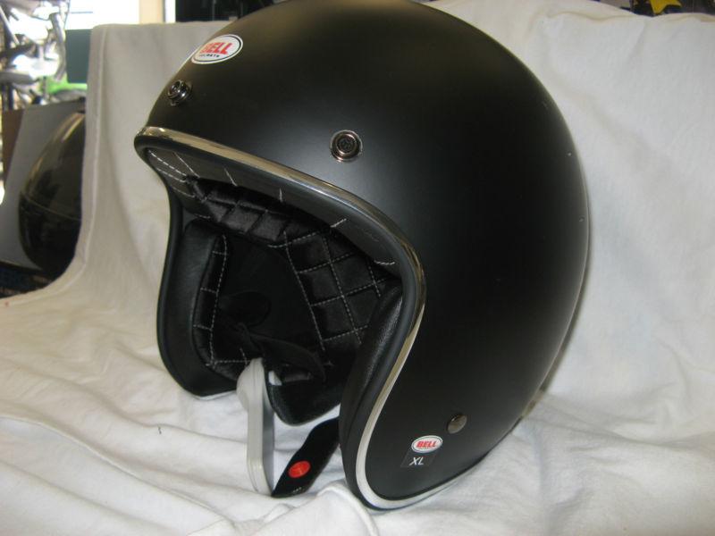Sell Bell Helmets Custom 500 Matte Black Motorcycle Helmet XL in Oakley