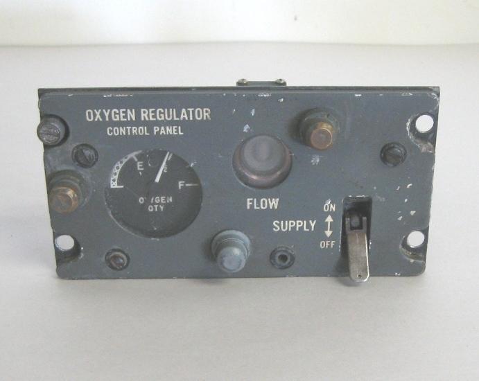 Robert shaw aircraft oxygen regulator panel p/n 900-002-010