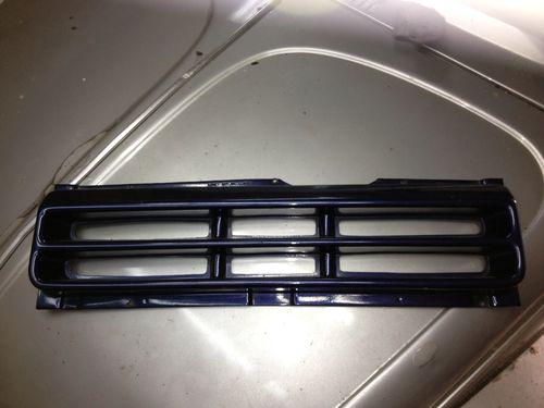 Scirocco 2-kamei 3 bar front grill