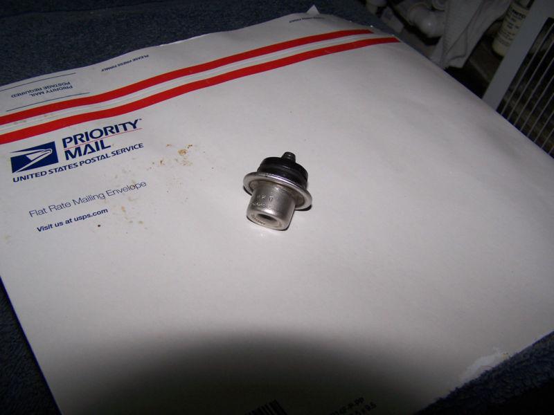 Sell 2004 BMW R1150 RT PRESSURE REGULATOR, in Kissimmee, Florida, US