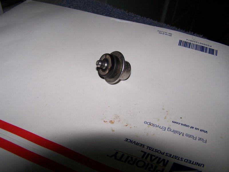 Sell 2004 BMW R1150 RT PRESSURE REGULATOR, in Kissimmee, Florida, US