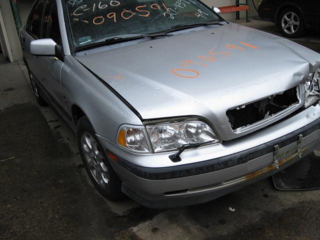 JACK AND TOOLS Volvo S40 2000 00 369779, US $69.99, image 4