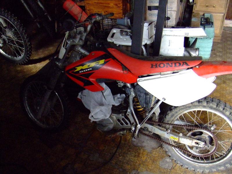 Honda 2003 XR 80 Dirt bike for Part-Needs Top end work, US $250.00, image 2