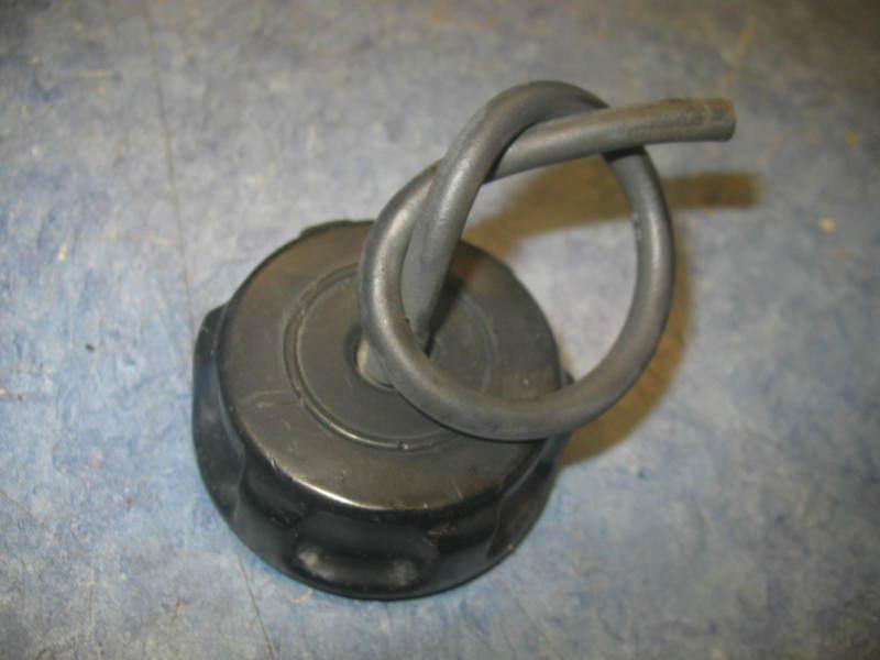 Gas fuel tank cap lid 1983 honda cr480 cr480r cr 480 r 83
