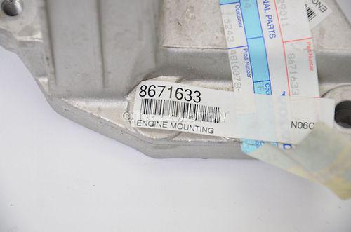Volvo 8671633 genuine oem factory original bracket