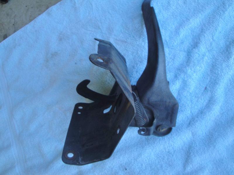 ORIGINAL HOOD LATCH RELEASE FOR 1968 CHEVROLET CAMARO, US $45.00, image 3