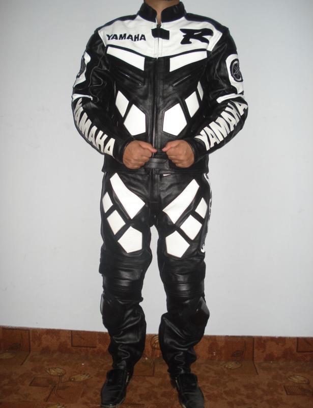 Sell NEW STYLISH MOTORCYCLE LEATHER SUIT MOTORBIKE LEATHER JACKET