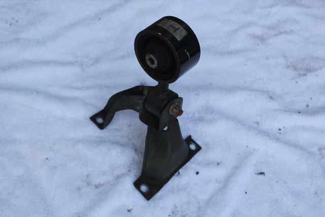 2003-2006 mitsubishi evo evolution oem rear transmission motor mount