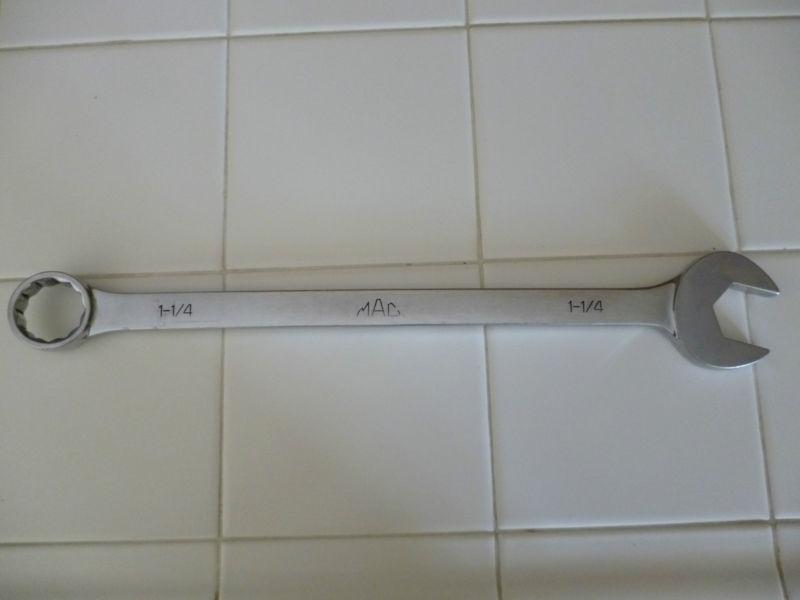 Mac 1 1/4 combination wrench cl402  sae 12 point chrome **look**