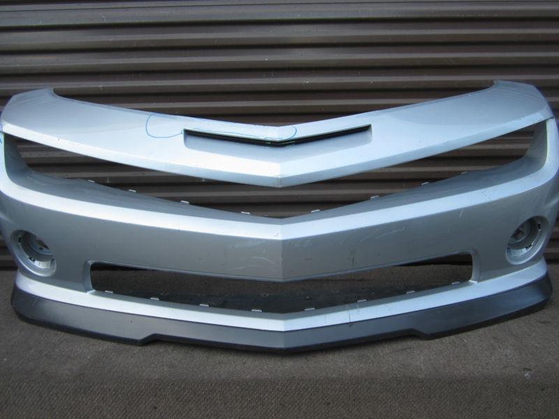 Sell CHEVROLET CAMARO SS FRONT BUMPER COVER OEM 2010 2011 2012 WITH LIP