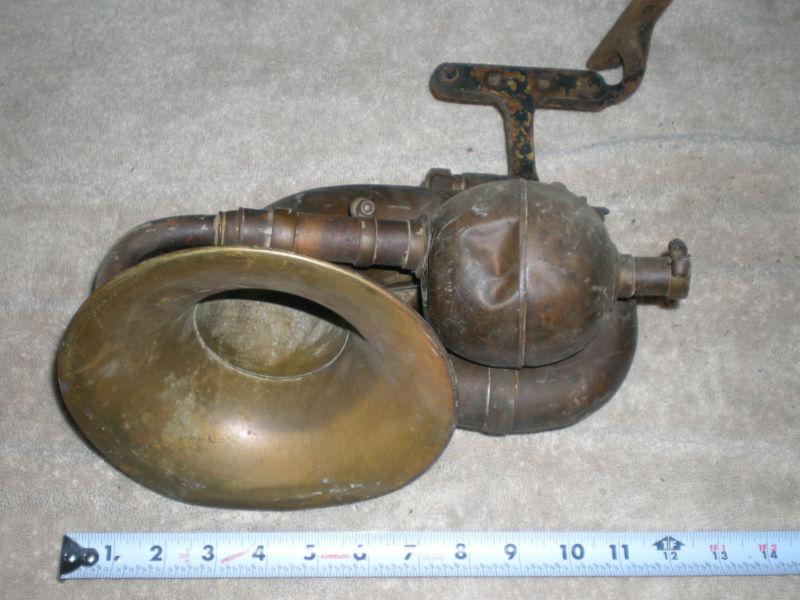 Antique brass horn - possible carbide - 1900's - 1920's - unknown manufacturer 