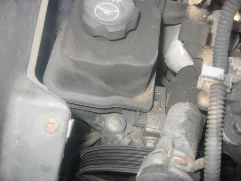 Purchase 2003 TRAILBLAZER POWER STEERING PUMP WITH PULLEY AND RESERVOIR