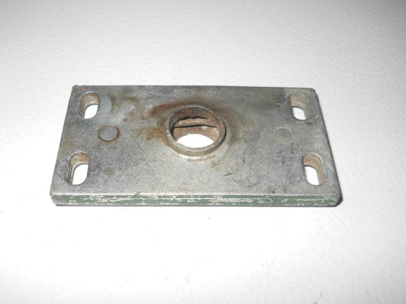 Alfa romeo spider / gtv original hood latch catch plate