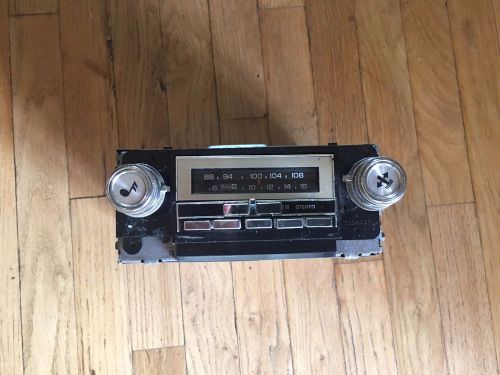 Oem ac delco am / fm radio with push buttons and knobs - all original