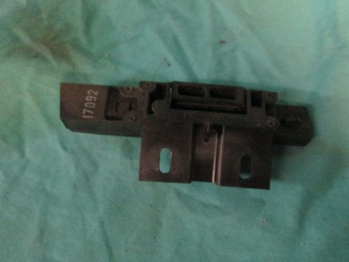 98-02 lincoln navigator glove box door catch striker plate light latch