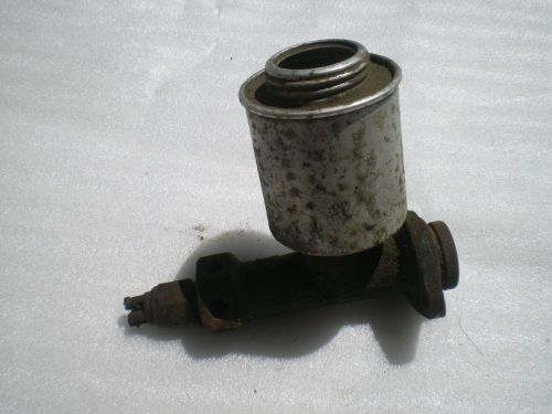 Porsche 356 brake master cylinder,no cap