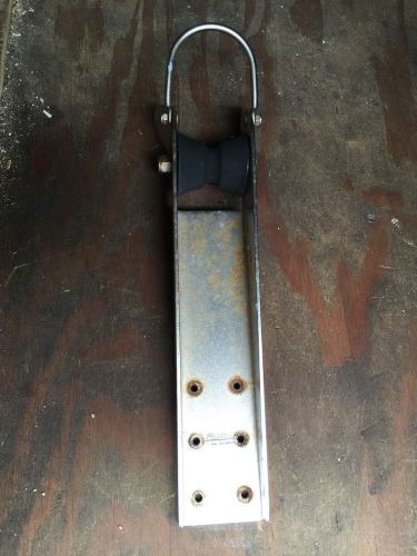 Large windline ss ancor roller 18" overall l 12.5 x 3" channel boat marine 3b15