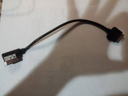 Genuine volkswagen ipod/iphone mdi adapter cable